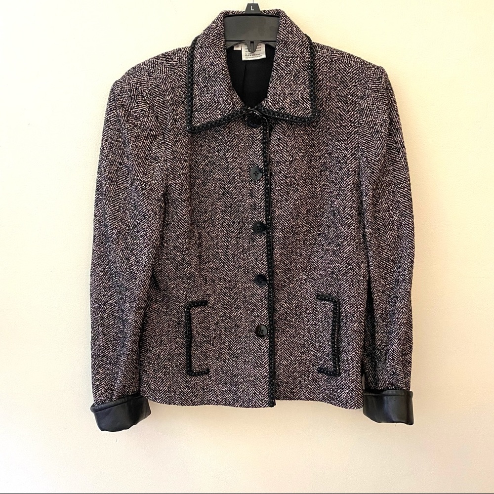 Carlisle wool tweed leather trim button front jacket size 10